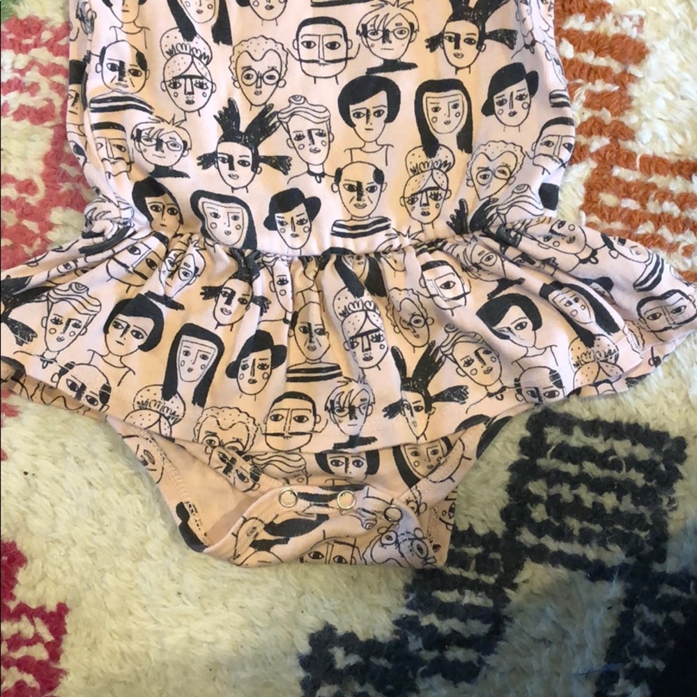 Famous Artist Ruffle One-Piece - Picture 3 of 4